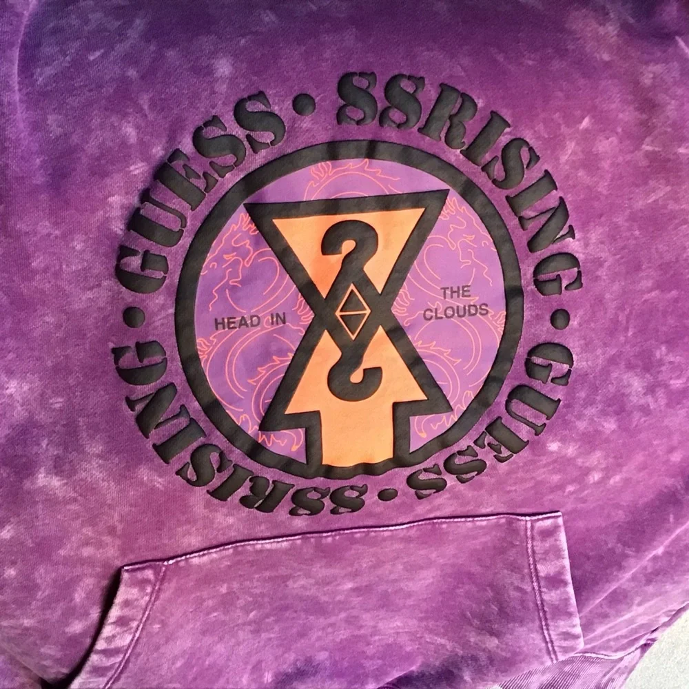 GUESS RISING Purple Medium “Head in the Clouds” Long Sleeve Pullover Hoodie - Picture 4 of 6